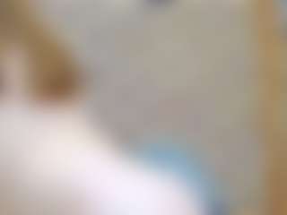 ivorydreams's Live Sex Cam Show