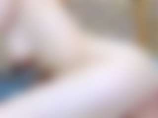 ivorydreams's Live Sex Cam Show