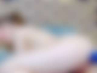ivorydreams's Live Sex Cam Show