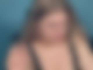Live cam show with Ally - Grey Eyes on Camsoda