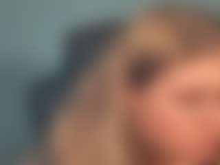 Live cam show with Ally - Grey Eyes on Camsoda