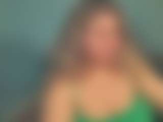 Show live cam dengan Ally - Pregnant di Camsoda