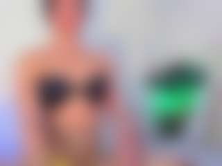 Live cam show with A N A S S T A S I A - Lovense Petite on Camsoda