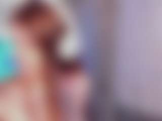 Live cam show with Emma - Green Eyes on TeamSkeetLive