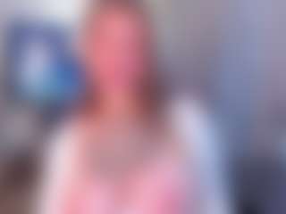 Live cam show with Emma - Blonde Hair on xxxlivecams.org