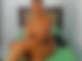 Live cam show with megaan-hot - Anal Curvy on Camsoda