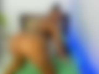 Live cam show with megaan-hot - Striptease on Hubzter Live