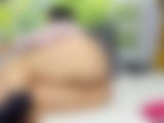 nikol32's Live Sex Cam Show