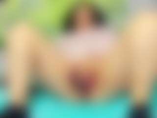 Live cam show with nikol32 - Wife on SinfulBabes
