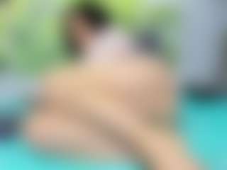 nikol32's Live Sex Cam Show