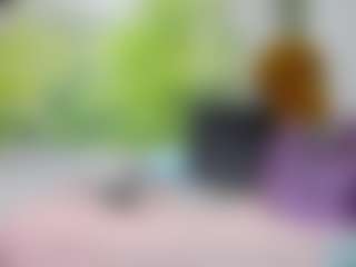 Live cam show with nikol32 - Glasses on Camiplay Live
