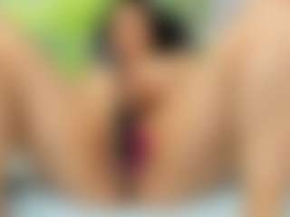 Live cam show with nikol32 - Bedroom MILF on Gym Cam Girls