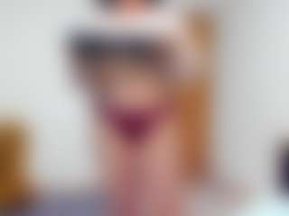 Live cam show with nikol32 - Glasses on CamwithHer