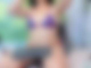 Live cam show with nikol32 - Glasses on xplaylive.com