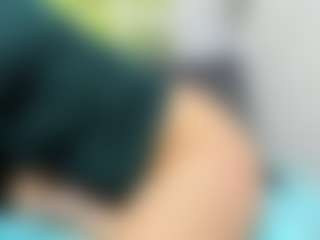nikol32's Live Sex Cam Show