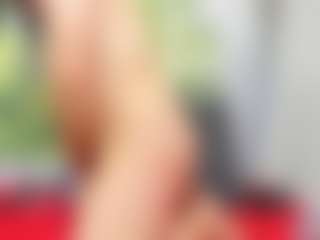 Live cam show with nikol32 - Housewife on PervPlay.com