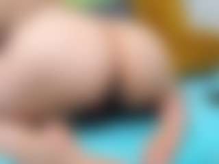 nikol32's Live Sex Cam Show