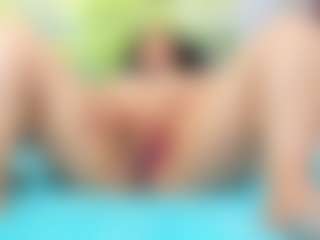 Live cam show with nikol32 - Anal on 1on1-livenow