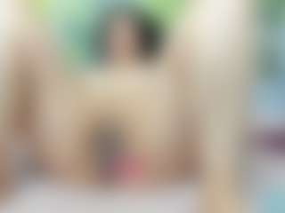 nikol32's Live Sex Cam Show