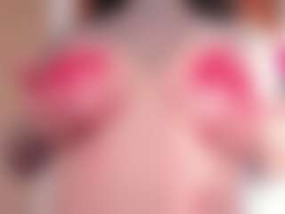Live cam show with Samantha - Spanks on crypto-cams