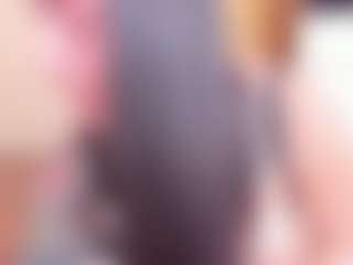 Live cam show with Samantha - Sub on thefappeningchat.com