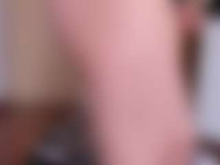 Live cam show with Samantha - Oil on CamClone