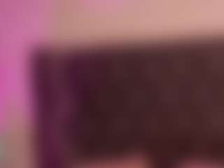 sellenasky's Live Sex Cam Show