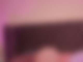 sellenasky's Live Sex Cam Show