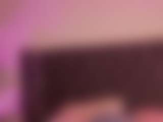 sellenasky's Live Sex Cam Show