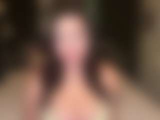 Live cam show with Lydia Love - Asshole Curvy on Livezox