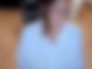 Live cam show with sofiastevens - Trimmed Granny on Camsoda
