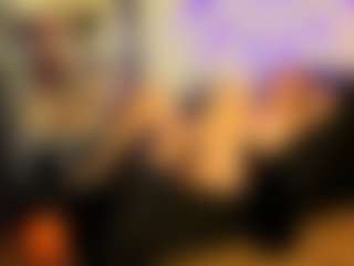 Live cam show with sofiastevens - Bedroom MILF on liverealitysex.com