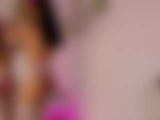 Live cam show with Sussy Price - Double Penetration on SpankPalCams