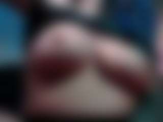 Live cam show with ChubbyPussycat - Ass To Mouth on milfzrlive.com