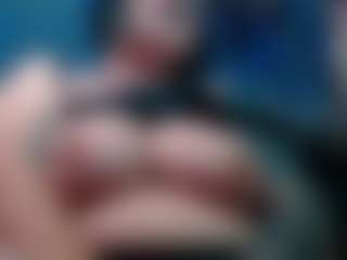 Live cam show with ChubbyPussycat - Facial Piercings on Nude Live Now