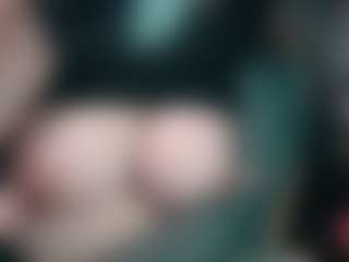 ChubbyPussycat's Live Sex Cam Show