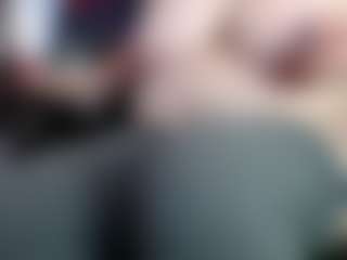 ChubbyPussycat MILF webcam performer live streaming