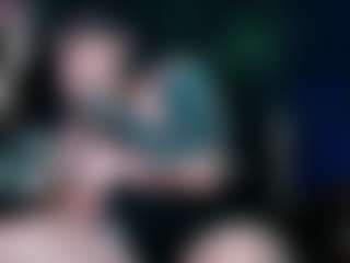 Live cam show with ChubbyPussycat - Blue Eyes on Strip Flash - Live Sex Shows