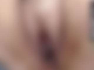 Live cam show with ChubbyPussycat - Tattoos on Camsoda