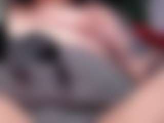 Live cam show with ChubbyPussycat - Blue Eyes on Free Soda