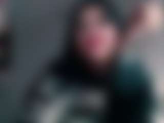Live cam show with ChubbyPussycat - Middle Aged on sexytreat.net