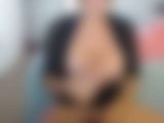 lulu7870's Live Sex Cam Show