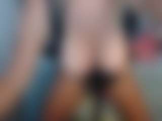 lulu7870's Live Sex Cam Show