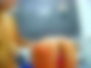 Live cam show with GanseloMix - Thong on Livezox