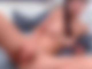 Live cam show with GanseloMix - Facial on Camsoda