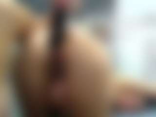 Live cam show with GanseloMix - Spank on CamSodaAdn