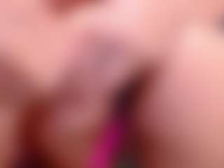 Live cam show with GanseloMix - Double Penetration on Camsoda