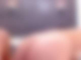Live cam show with GanseloMix - Lesbian on Camsoda