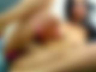 Live cam show with GanseloMix - Thong on Milfs Live