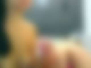 Live cam show with GanseloMix - Double Penetration on Camsoda